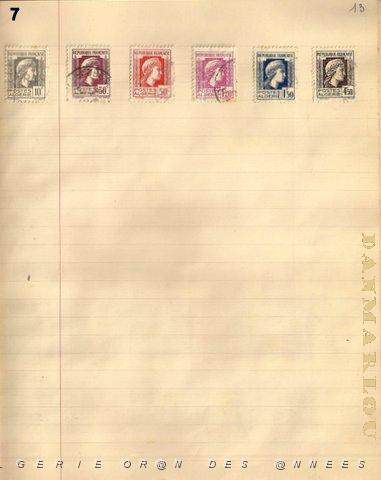 PLANCHE DE TIMBRES D ALGERIE (11).jpg - 77j